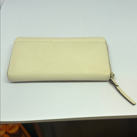 Kate Spade Newbury Lane Neda Zip Around Wallet in durable cross-hatched leather - Picture 8 of 8